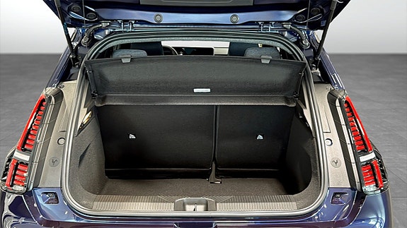 Renault 5 E-Tech 10 of 13