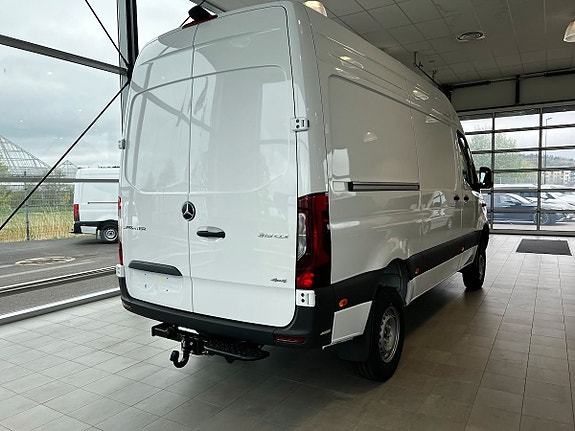 Mercedes-Benz Sprinter 208 3 of 20