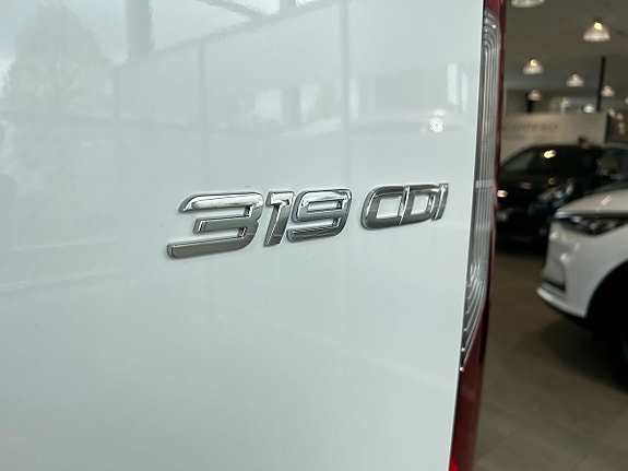 Mercedes-Benz Sprinter 208 16 of 20