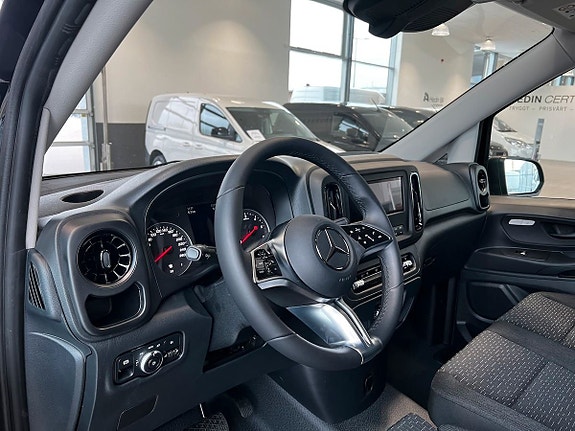 Mercedes-Benz Sprinter 208 12 of 20