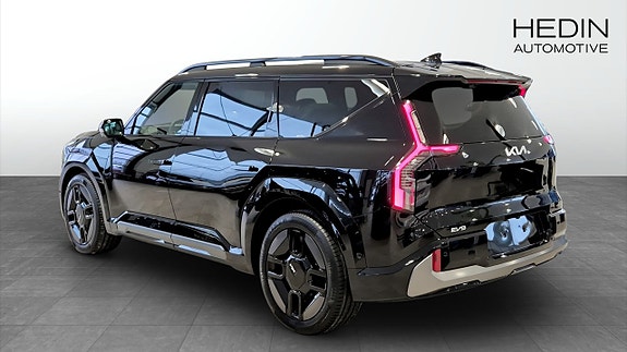 Kia EV9 6 of 12
