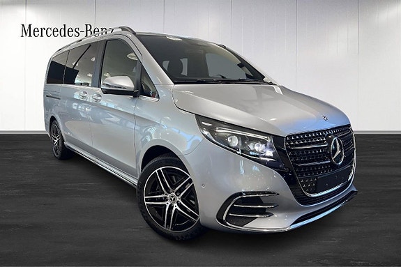Mercedes-Benz V300 d 2 of 5
