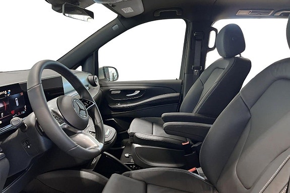 Mercedes-Benz V300 d 11 of 23
