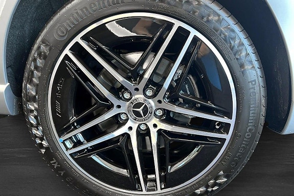 Mercedes-Benz V300 d 5 of 5