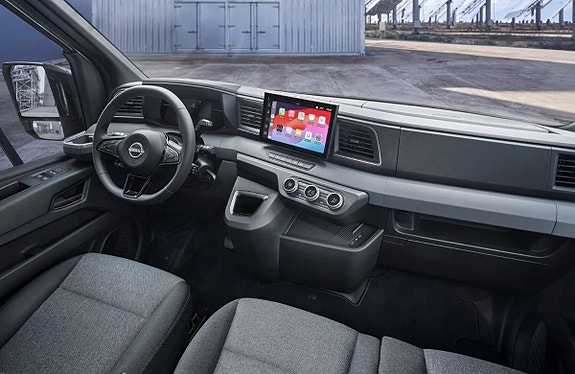 Nissan Interstar 3 of 5