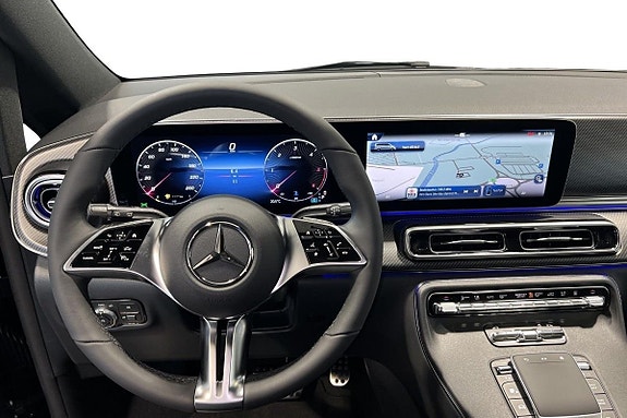 Mercedes-Benz V300 d 8 of 22
