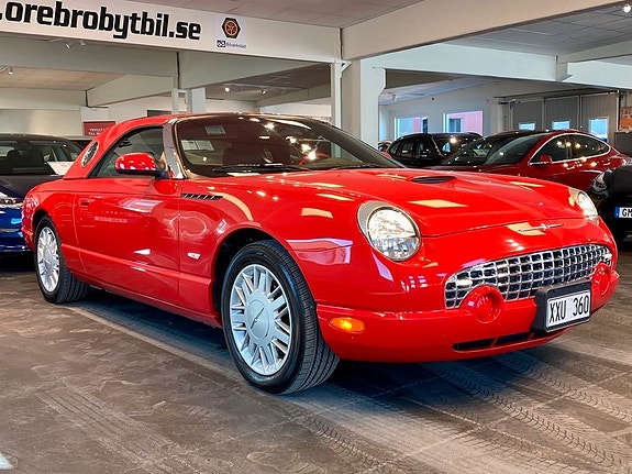 Ford Thunderbird 19 of 26