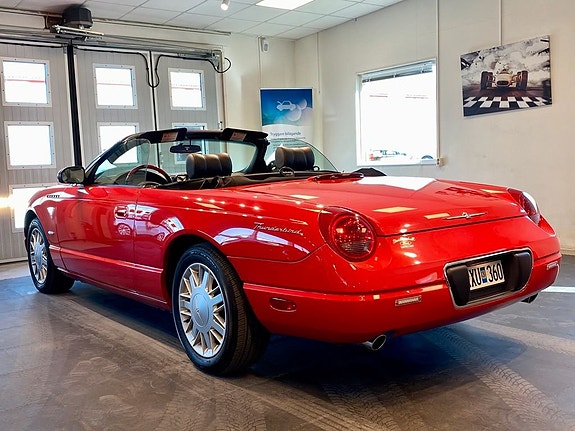 Ford Thunderbird 3 of 26