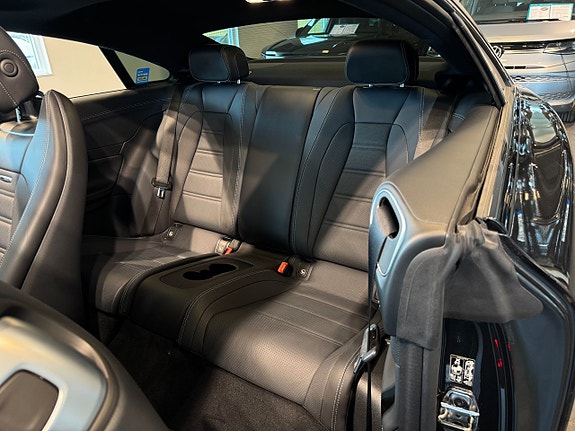 Mercedes-Benz E53 22 of 27