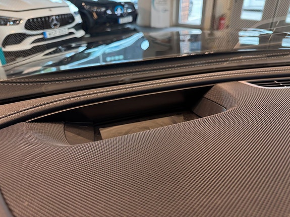Mercedes-Benz E53 19 of 27