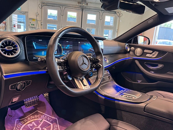 Mercedes-Benz E53 7 of 27