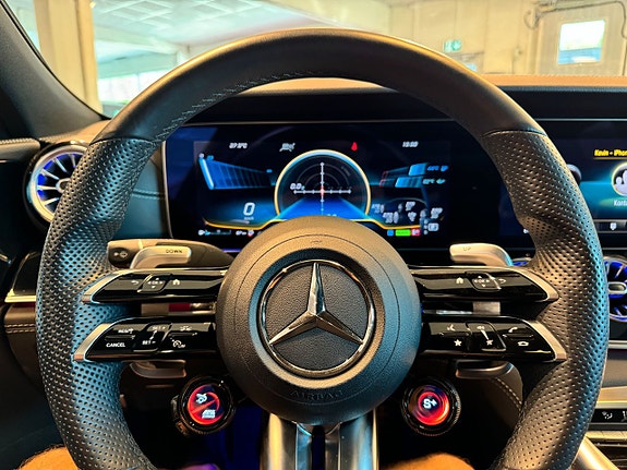 Mercedes-Benz AMG GT 43 11 of 27