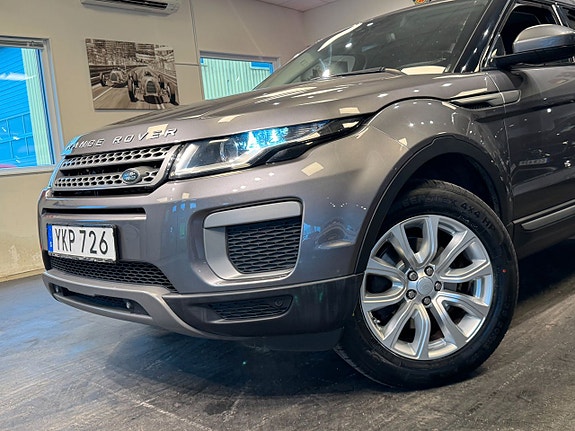 Land Rover Range Rover Evoque 6 of 27