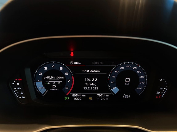 Audi Q3 11 of 25