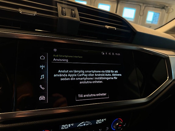 Audi Q3 12 of 25