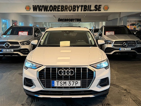Audi Q3 25 of 25