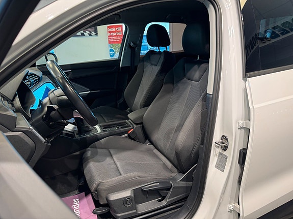 Audi Q3 10 of 25