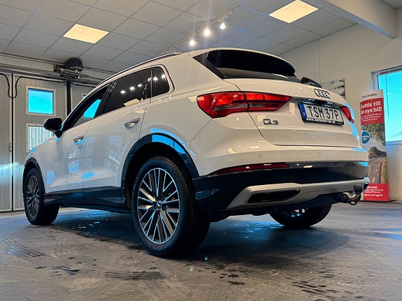 Audi Q3 18 of 25