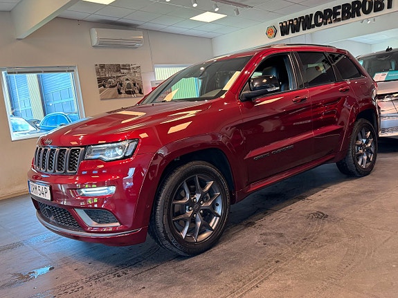 Jeep Grand Cherokee 2 of 27