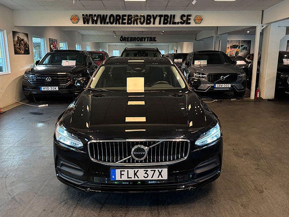 Volvo V90 24 of 27
