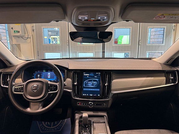 Volvo V90 5 of 27