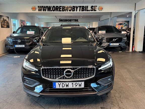Volvo V60 Cross Country 27 of 27
