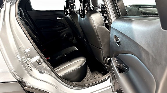 Nissan Juke 5 of 5