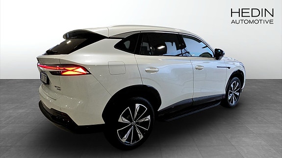 MG HS 2 of 12
