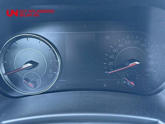 Suzuki Swift 13 of 15
