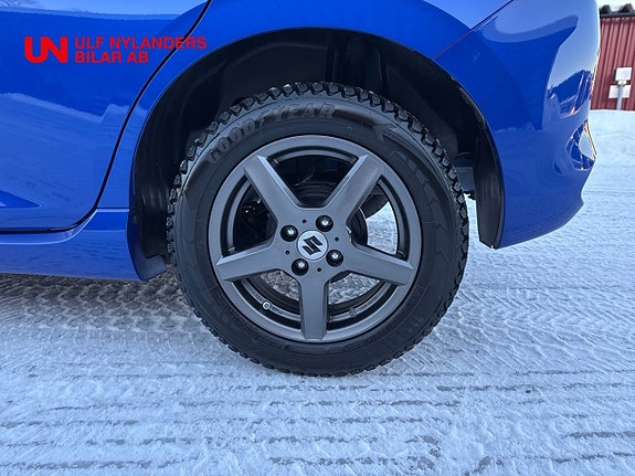 Suzuki Swift 15 of 15