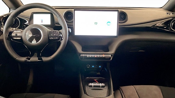 BYD Dolphin 4 of 12