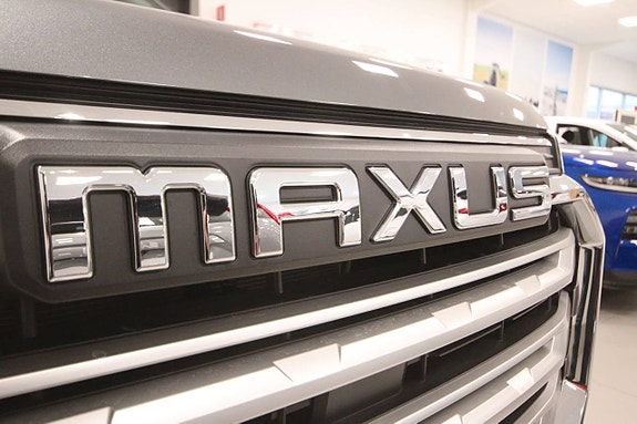 Maxus eT90 3 of 5