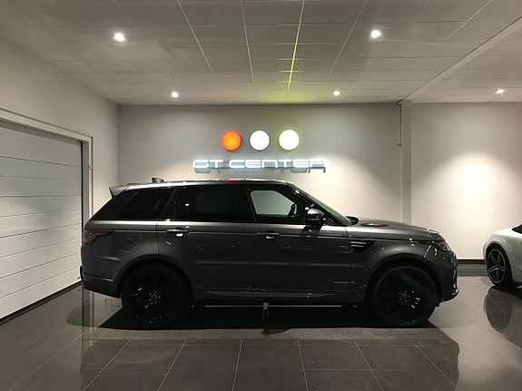 Land Rover Range Rover Sport 2 of 5