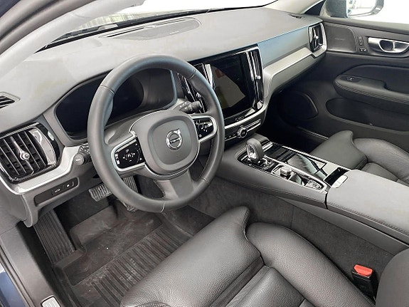Volvo V60 6 of 15