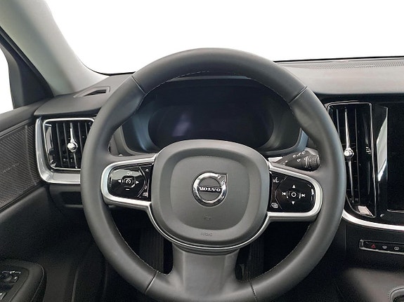 Volvo V60 9 of 15