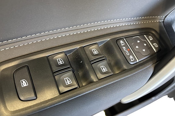 Mercedes-Benz EQT200 24 of 24
