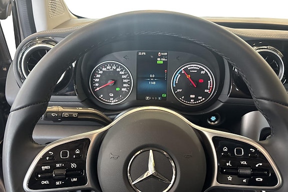 Mercedes-Benz EQT200 10 of 24