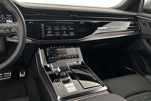 Audi RS Q8 18 of 22