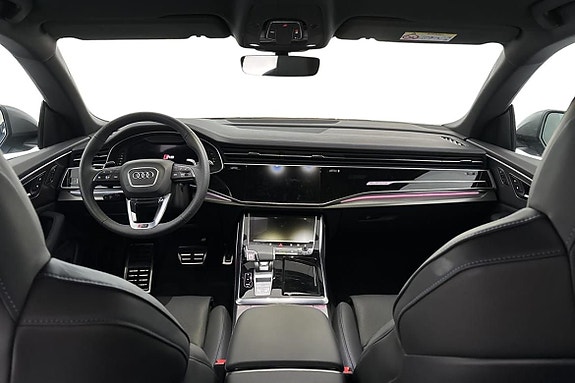 Audi RS Q8 16 of 22