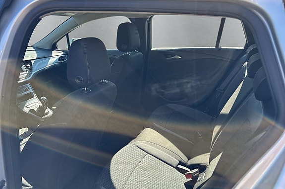 Opel Astra 5 of 5