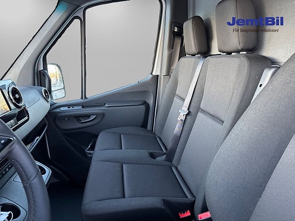 Mercedes-Benz eSprinter 312 13 of 14