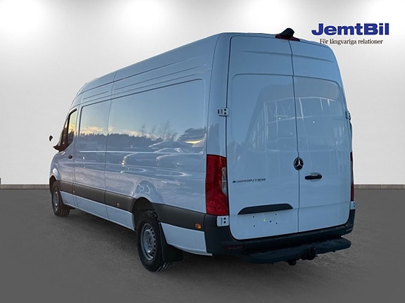 Mercedes-Benz eSprinter 312 10 of 14