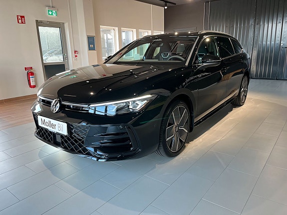 Volkswagen Passat 6 of 17