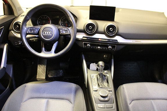 Audi Q2 5 of 11