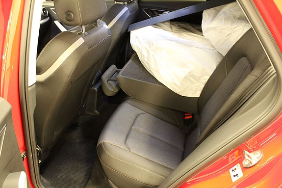 Audi Q2 8 of 11