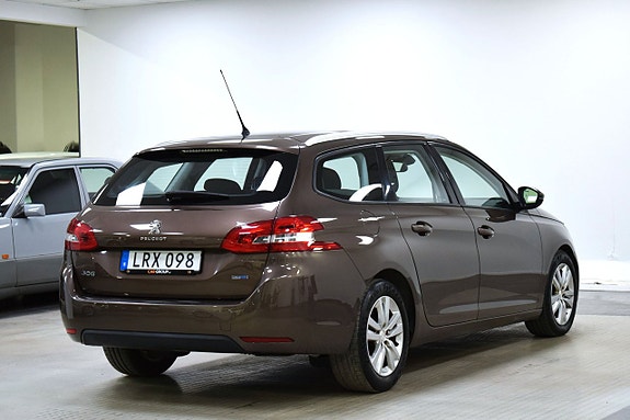 Peugeot 308 SW 5 of 16