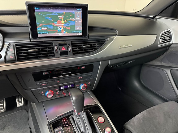 Audi S6 14 of 21
