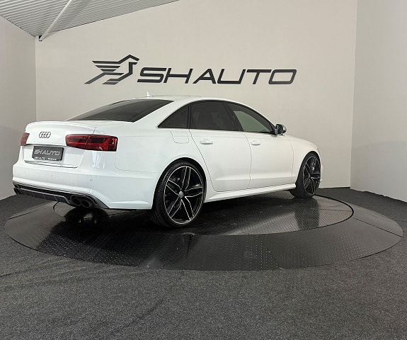 Audi S6 6 of 21
