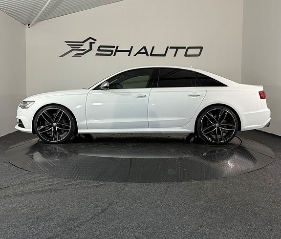 Audi S6 9 of 21