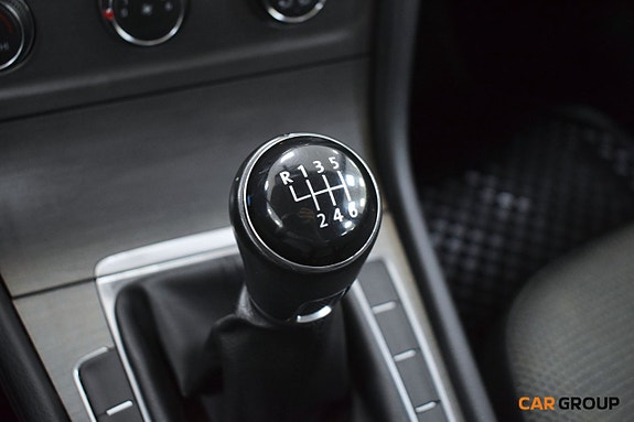 Volkswagen Golf I 17 of 17